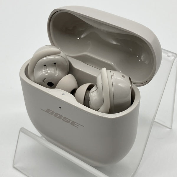 【中古】QuietComfort Ultra Earbuds White Smoke【秋葉原】