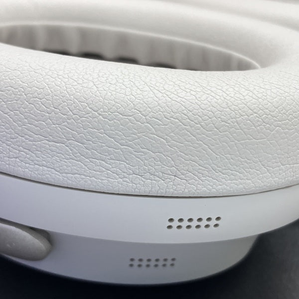 【中古】QuietComfort Ultra Headphones White Smoke【名古屋】