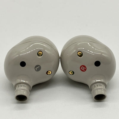 【中古】WF-1000XM5 S プラチナシルバー【秋葉原】