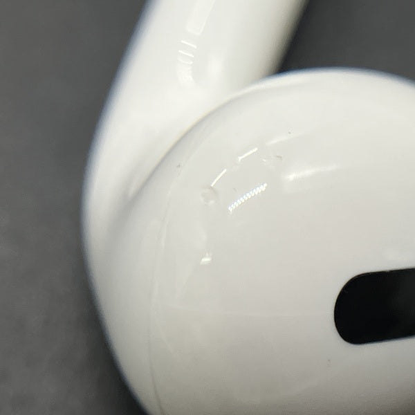 【中古】MagSafe充電ケース(USB-C)付きAirPods Pro(第2世代) MTJV3JA【仙台】