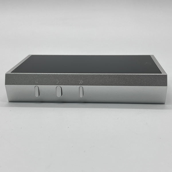 【中古】M1 Plus Silver【秋葉原】