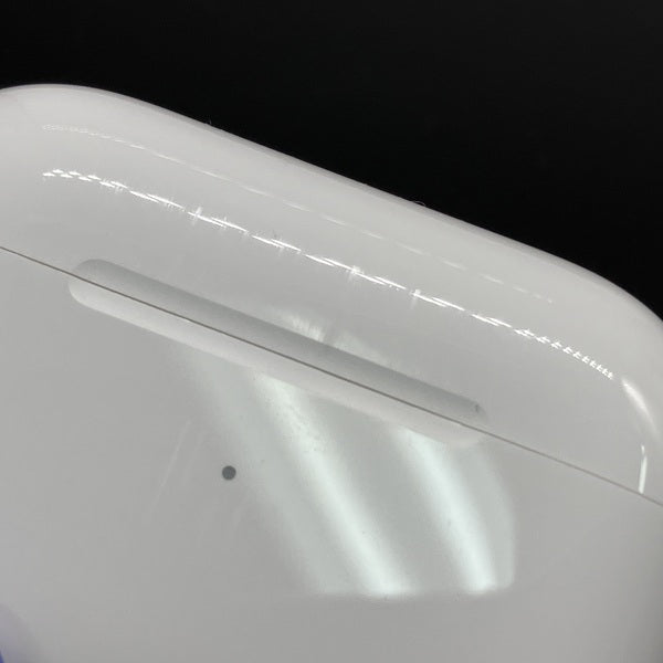【中古】MagSafe充電ケース(USB-C)付きAirPods Pro(第2世代) MTJV3JA【日本橋】