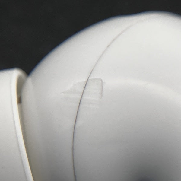 【中古】MagSafe充電ケース(USB-C)付きAirPods Pro(第2世代) MTJV3JA【日本橋】