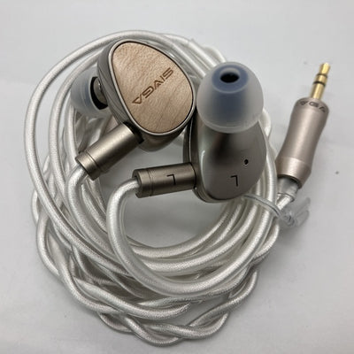 【中古】Que【日本橋】