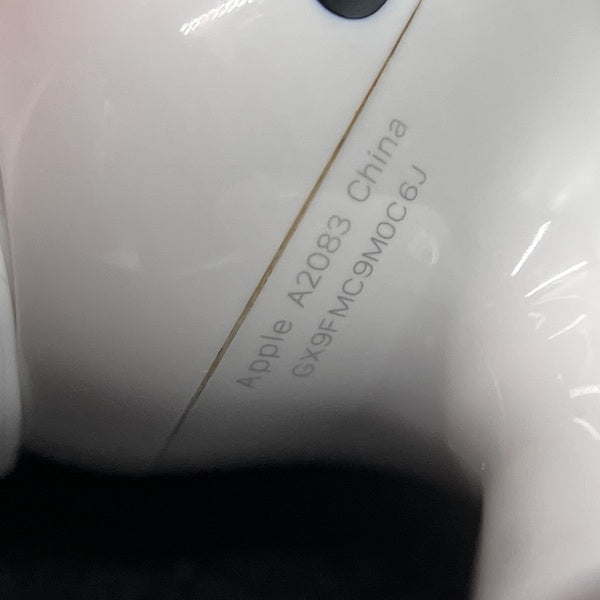 【中古】AirPods Pro MWP22J/A【日本橋】