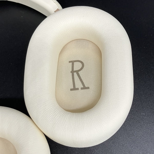 【中古】EDGE ホワイト【秋葉原】