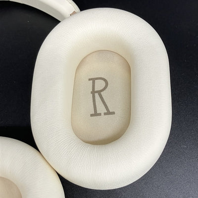 【中古】EDGE ホワイト【秋葉原】