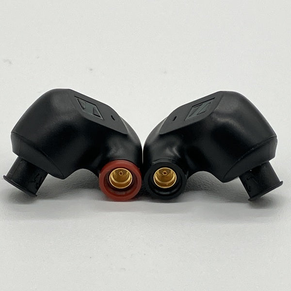 【中古】IE 200(ケーブル欠品)【日本橋】