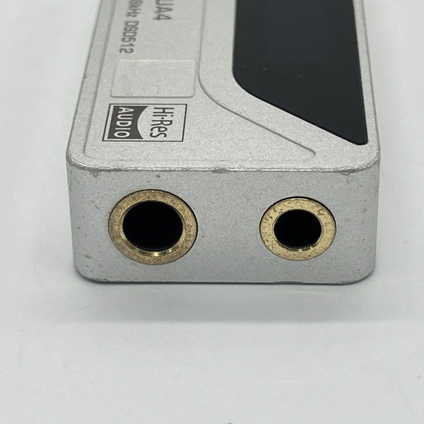 【中古】UA4 シルバー【秋葉原】