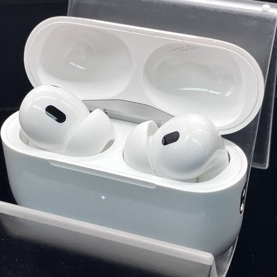 【中古】MagSafe充電ケース(USB-C)付きAirPods Pro(第2世代) MTJV3JA【秋葉原】