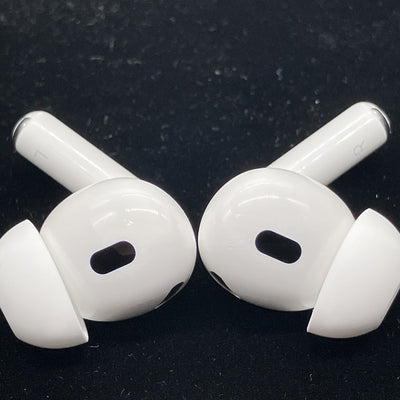 【中古】MagSafe充電ケース(USB-C)付きAirPods Pro(第2世代) MTJV3JA【秋葉原】
