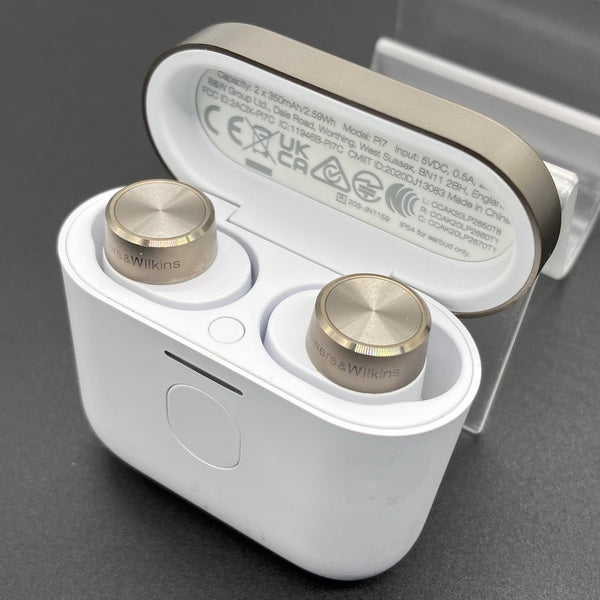 【中古】PI7 ホワイト【秋葉原】