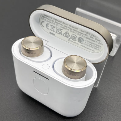 【中古】PI7 ホワイト【秋葉原】