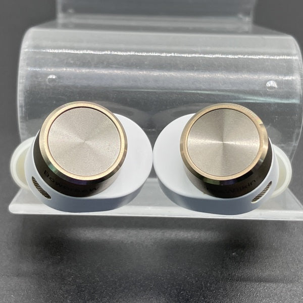 【中古】PI7 ホワイト【秋葉原】