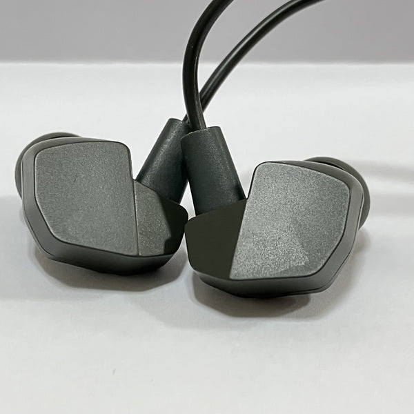 【中古】VR2000 for Gaming 【FI-VR2DPLDO】【名古屋】