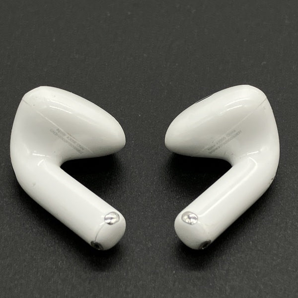 【中古】AirPods 4 MXP93J/A（アクティブノイズキャンセリング搭載）【日本橋】