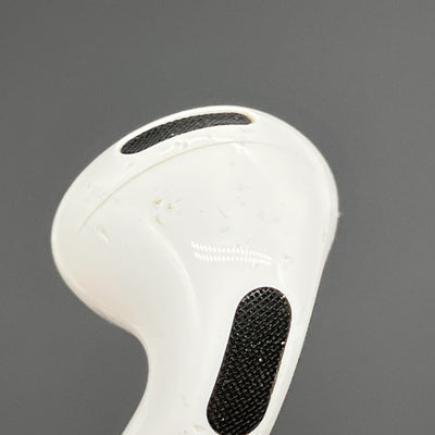 【中古】AirPods 4 MXP93J/A（アクティブノイズキャンセリング搭載）【日本橋】