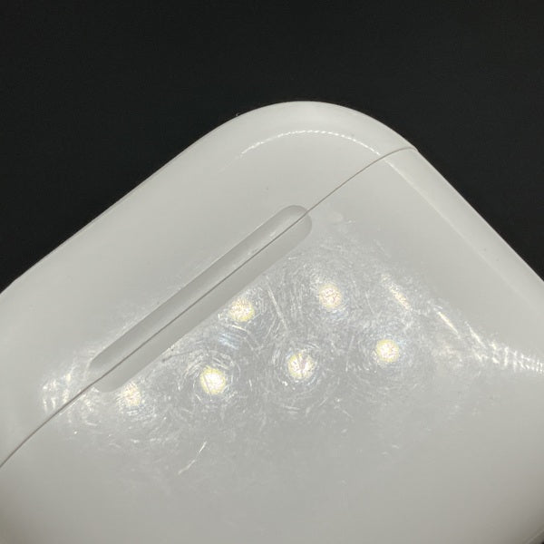【中古】AirPods 4 MXP93J/A（アクティブノイズキャンセリング搭載）【日本橋】