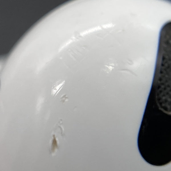 【中古】AirPods Pro MWP22J/A【日本橋】