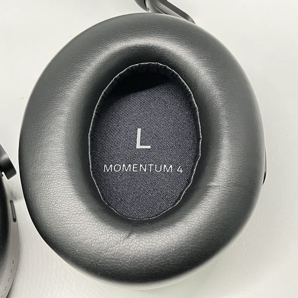 【中古】MOMENTUM 4 Wireless ブラック 【M4AEBT BLACK】【秋葉原】