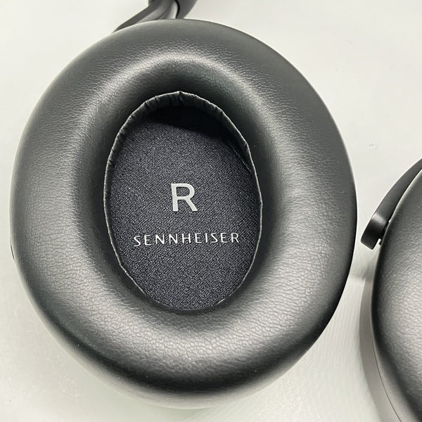 【中古】MOMENTUM 4 Wireless ブラック 【M4AEBT BLACK】【秋葉原】