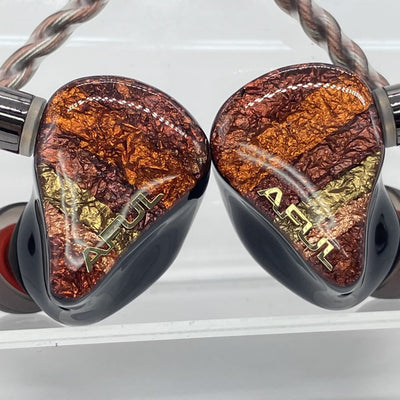 【中古】PERFORMER 8【秋葉原】