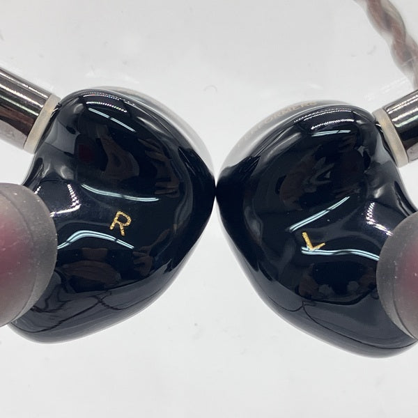 【中古】PERFORMER 8【秋葉原】