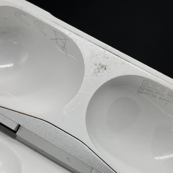 【中古】AirPods Pro 充電ケース【秋葉原】