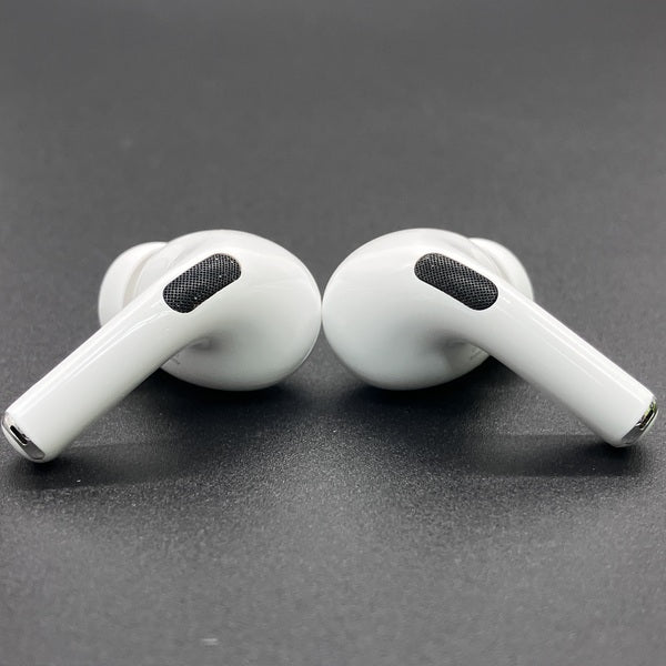 【中古】MagSafe充電ケース(USB-C)付きAirPods Pro(第2世代) MTJV3JA【秋葉原】