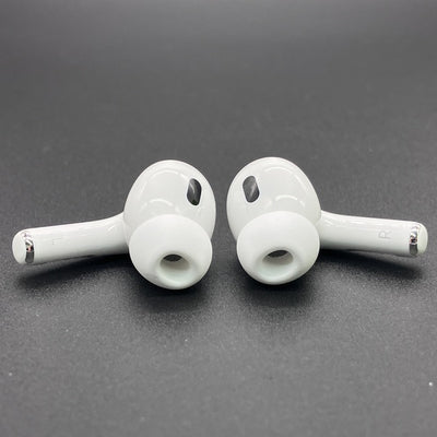 【中古】MagSafe充電ケース(USB-C)付きAirPods Pro(第2世代) MTJV3JA【秋葉原】