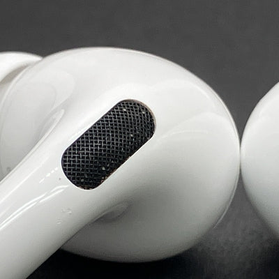 【中古】MagSafe充電ケース(USB-C)付きAirPods Pro(第2世代) MTJV3JA【秋葉原】