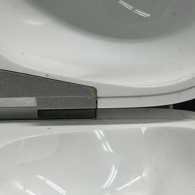 【中古】MagSafe充電ケース(USB-C)付きAirPods Pro(第2世代) MTJV3JA【秋葉原】