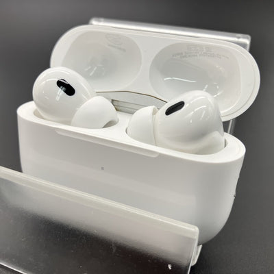 【中古】MagSafe充電ケース(USB-C)付きAirPods Pro(第2世代) MTJV3JA【日本橋】