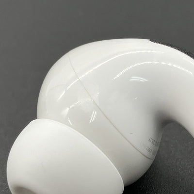 【中古】MagSafe充電ケース(USB-C)付きAirPods Pro(第2世代) MTJV3JA【日本橋】