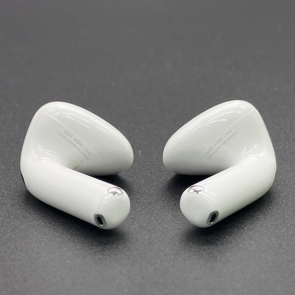 Apple 【中古】AirPods 4 MXP93J/A（アクティブノイズキャンセリング