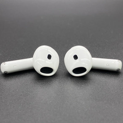 【中古】AirPods 4 MXP93J/A（アクティブノイズキャンセリング搭載）【秋葉原】