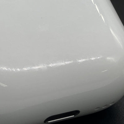 【中古】AirPods 4 MXP93J/A（アクティブノイズキャンセリング搭載）【秋葉原】