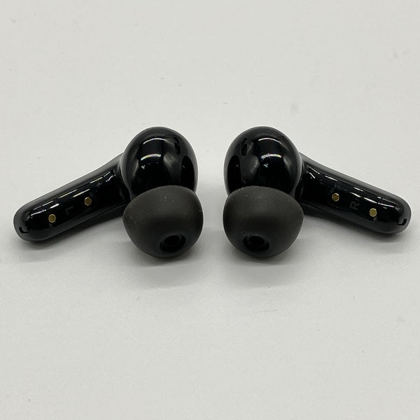【中古】Air Pro 4 - Black【秋葉原】