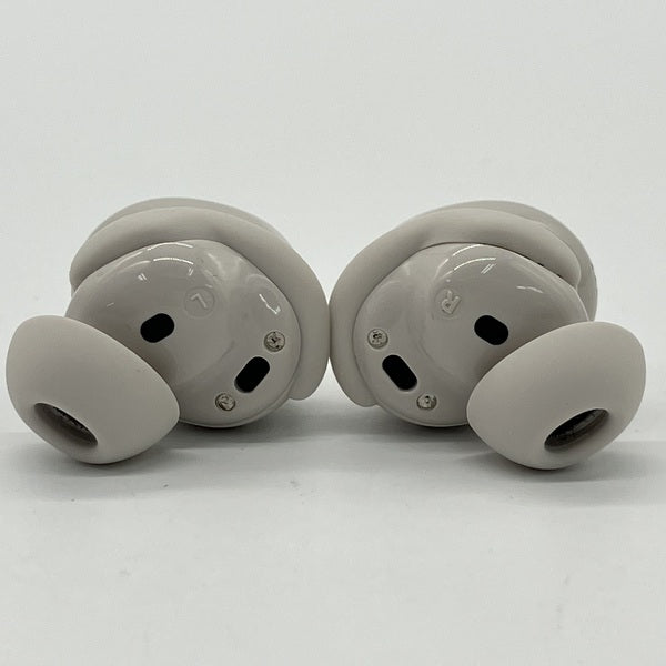 【中古】QuietComfort Earbuds White Smoke【秋葉原】