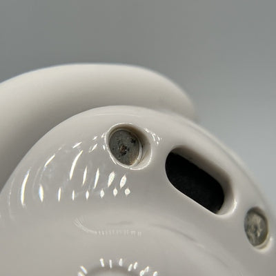 【中古】QuietComfort Earbuds White Smoke【秋葉原】