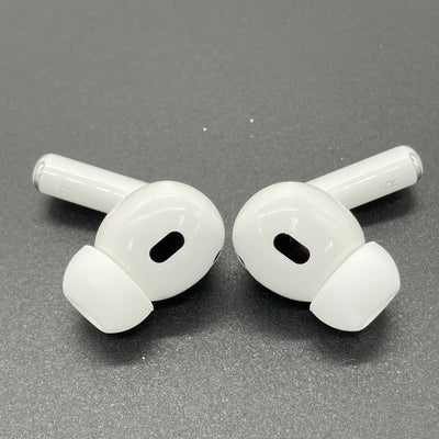 【中古】MagSafe充電ケース(USB-C)付きAirPods Pro(第2世代) MTJV3JA【秋葉原】