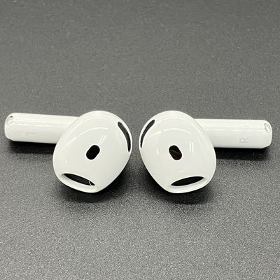 【中古】AirPods 4 MXP93J/A（アクティブノイズキャンセリング搭載）【秋葉原】