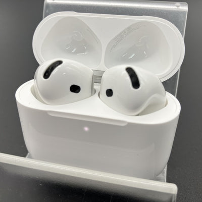 【中古】AirPods 4 MXP93J/A（アクティブノイズキャンセリング搭載）【名古屋】