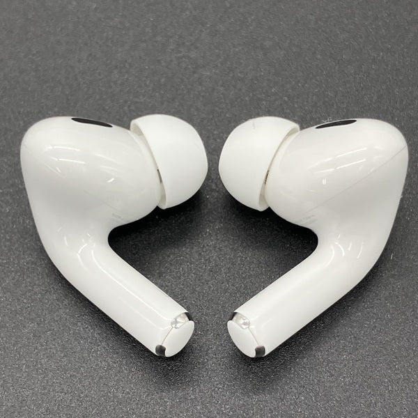 【中古】MagSafe充電ケース(USB-C)付きAirPods Pro(第2世代) MTJV3JA【秋葉原】