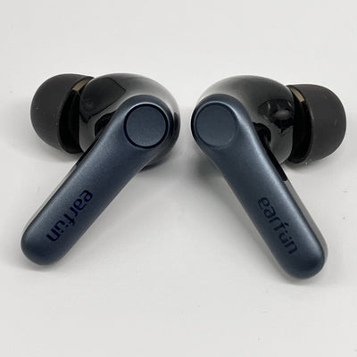 【中古】Air Pro 4 - Black【日本橋】