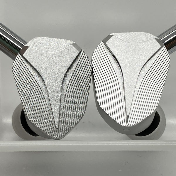 【中古】MP145 silver【秋葉原】