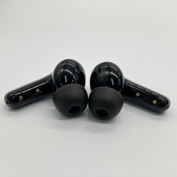 【中古】Air Pro 4 - Black【秋葉原】