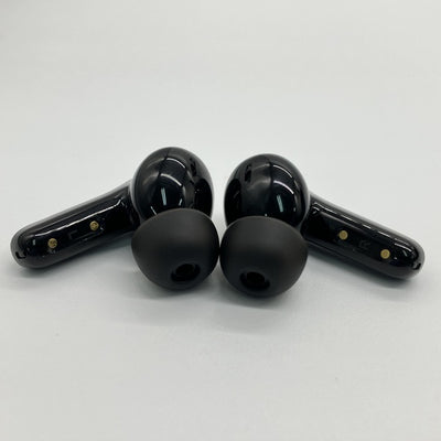【中古】Air Pro 4 - Black【秋葉原】