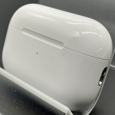 【中古】MagSafe充電ケース(USB-C)付きAirPods Pro(第2世代) MTJV3JA【日本橋】