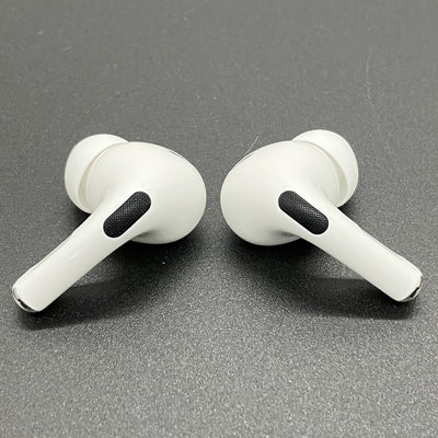【中古】MagSafe充電ケース(USB-C)付きAirPods Pro(第2世代) MTJV3JA【日本橋】
